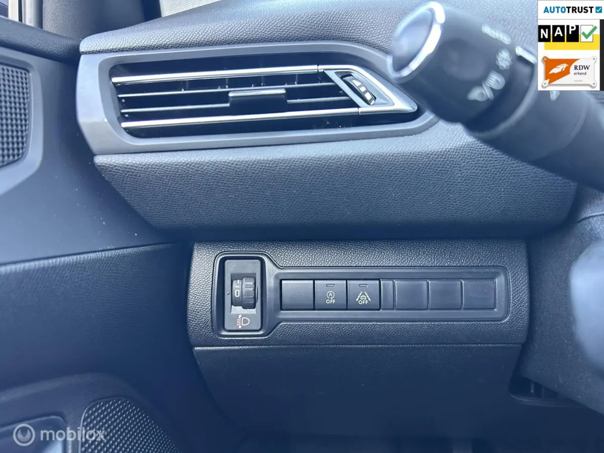 1.2 PureTech Allure Pack|CARPLAY|PANO|NAP