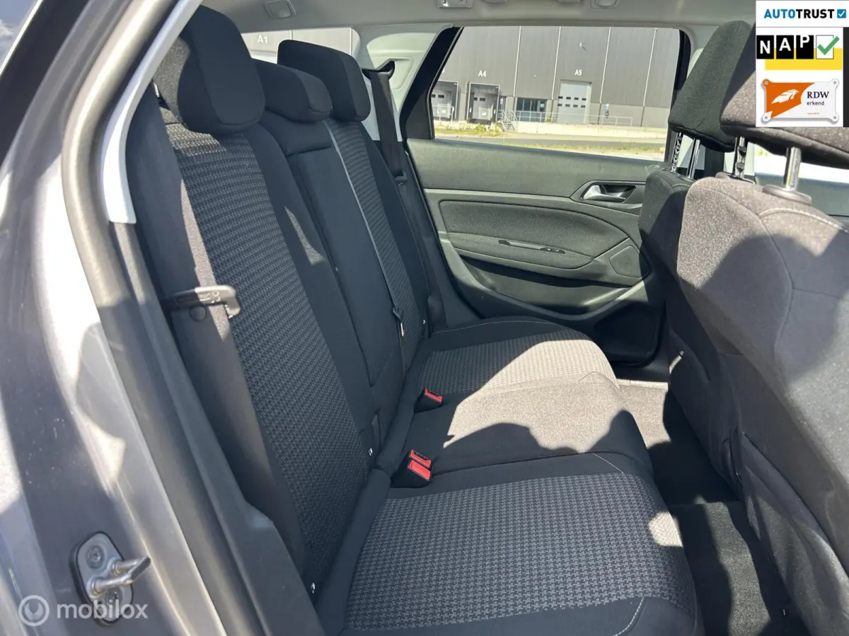 1.2 PureTech Allure Pack|CARPLAY|PANO|NAP