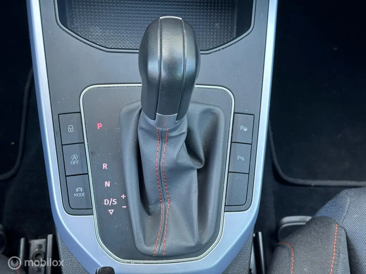 1.0 TSI FR Business Connect