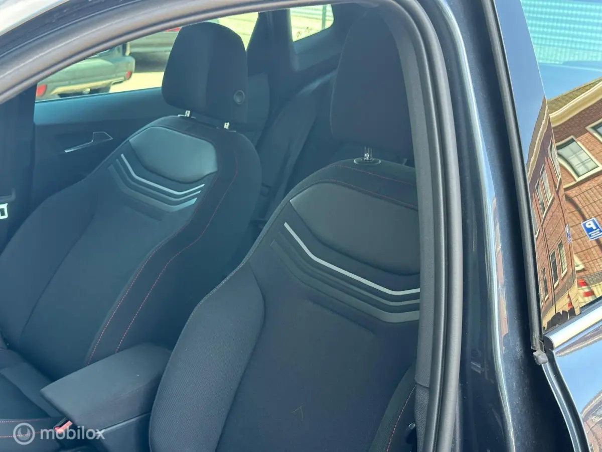 1.0 TSI FR Business Connect