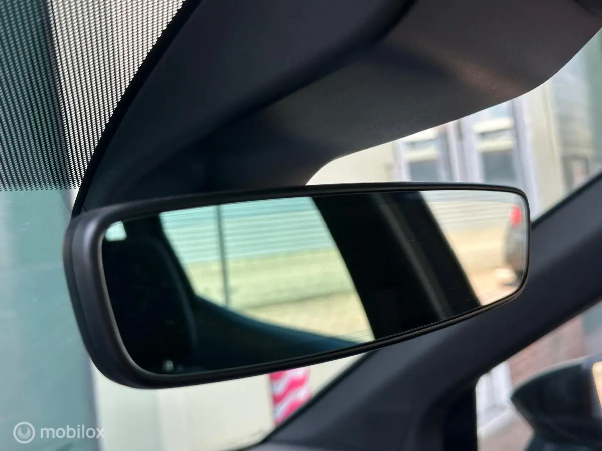 1.0 TSI FR Business Connect