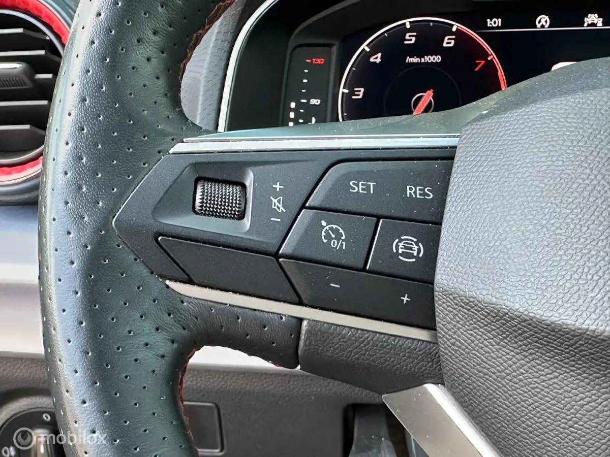 1.0 TSI FR Business Connect