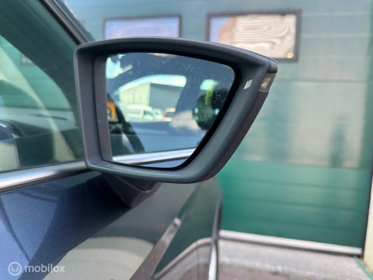 1.0 TSI FR Business Connect