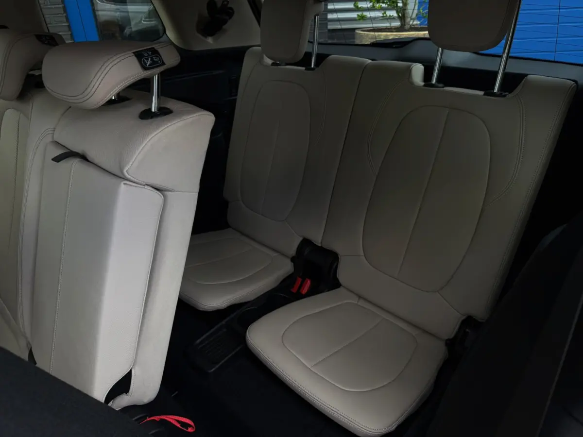 220i 7p. High Executive Edition 192PK|Nieuw model|Full Led|AUT|Leder|DAB+|StoelVW|Trekhaak|Bots|HUD|NLAuto