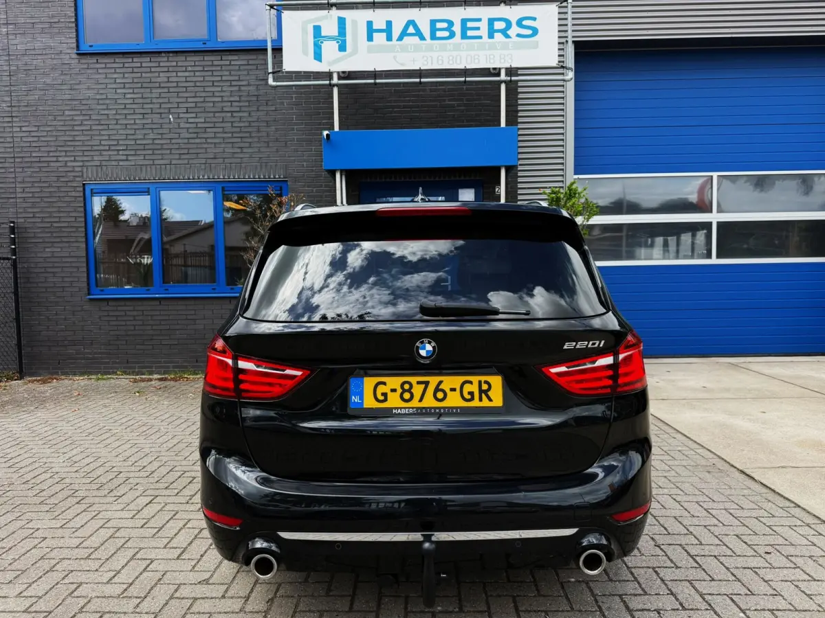 220i 7p. High Executive Edition 192PK|Nieuw model|Full Led|AUT|Leder|DAB+|StoelVW|Trekhaak|Bots|HUD|NLAuto