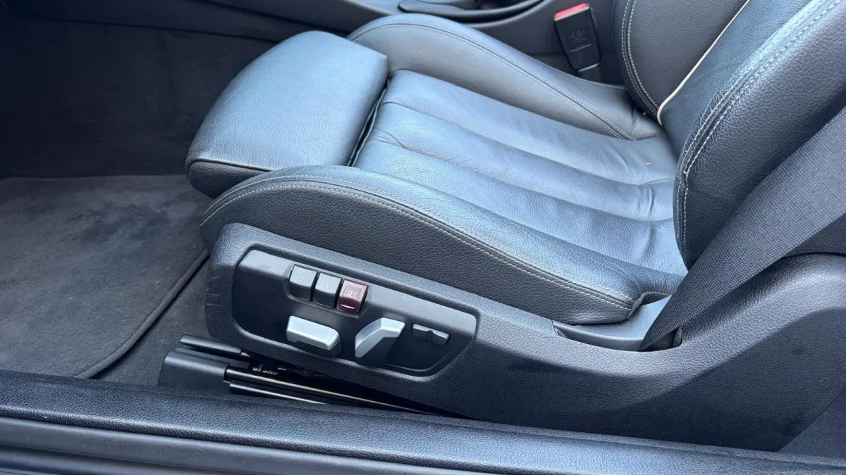 420i 183PK HIGH EXECUTIVE M-SPORT AUTOMAAT / NAVI / LEDER / FULL-LED / CLIMA / 19" LMV / KEYLESS / ORG. NL. / MEMORY SEATS / NEKVERWARMING / WINTERPAKKET / UNIEK !!