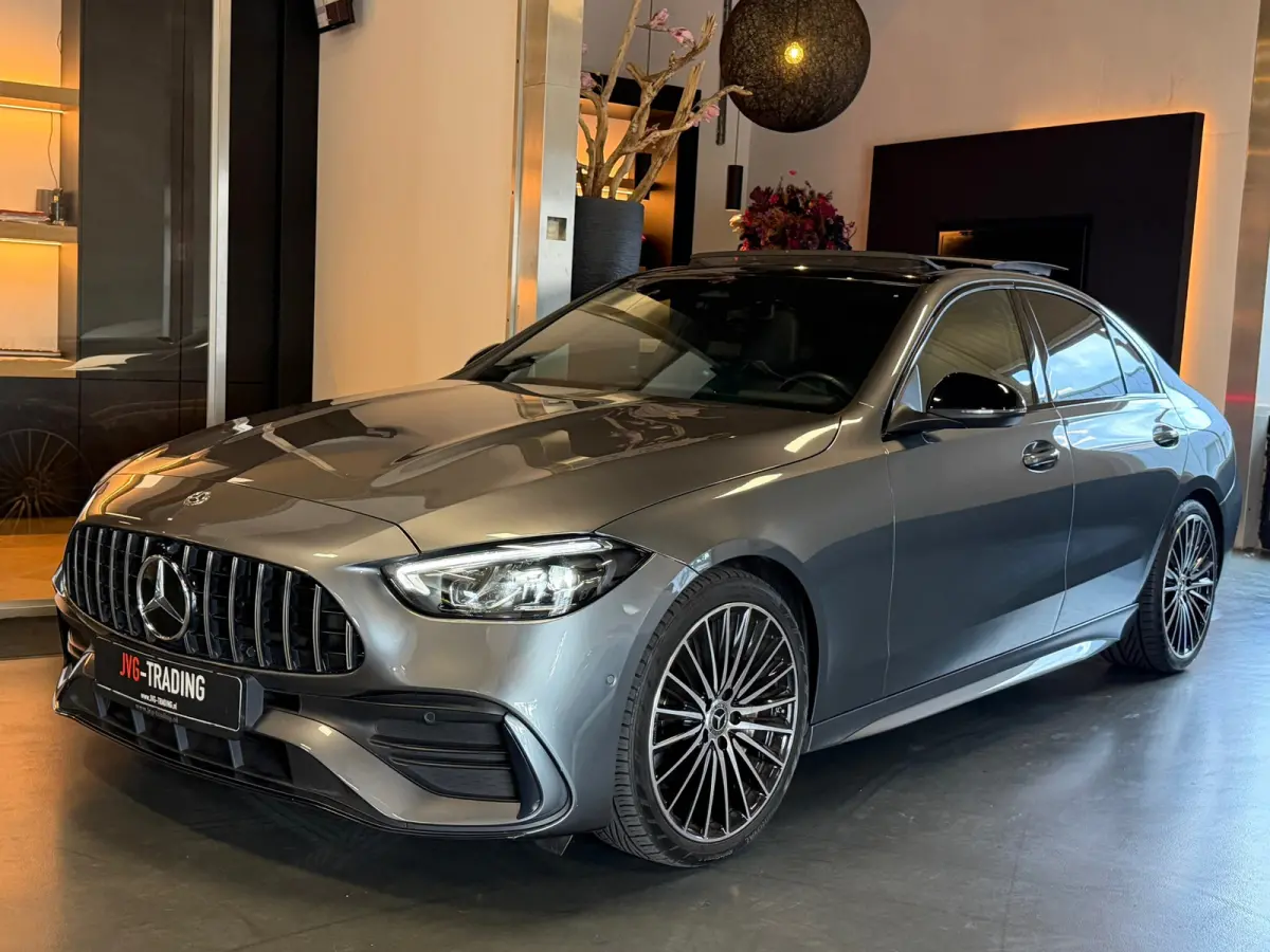 180 AMG Night Panorama Sfeerverl. Camera