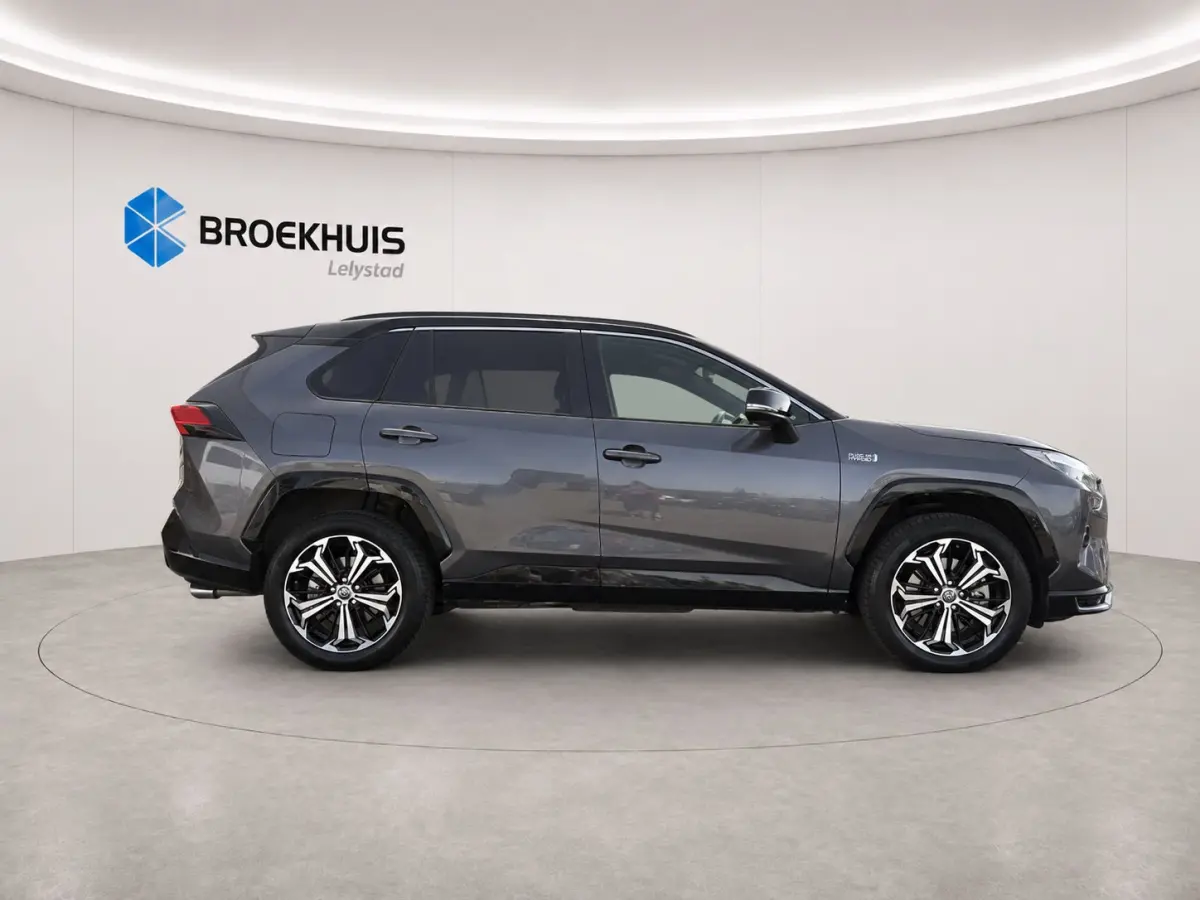 2.5 PLUG-IN HYBRID AWD 306PK GR SPORT / NAVI / CLIMA / LED / PDC / 19" LMV / CAMERA / KEYLESS / ADAPT. CRUISECONTROL / HUD / WINTERPAKKET !!