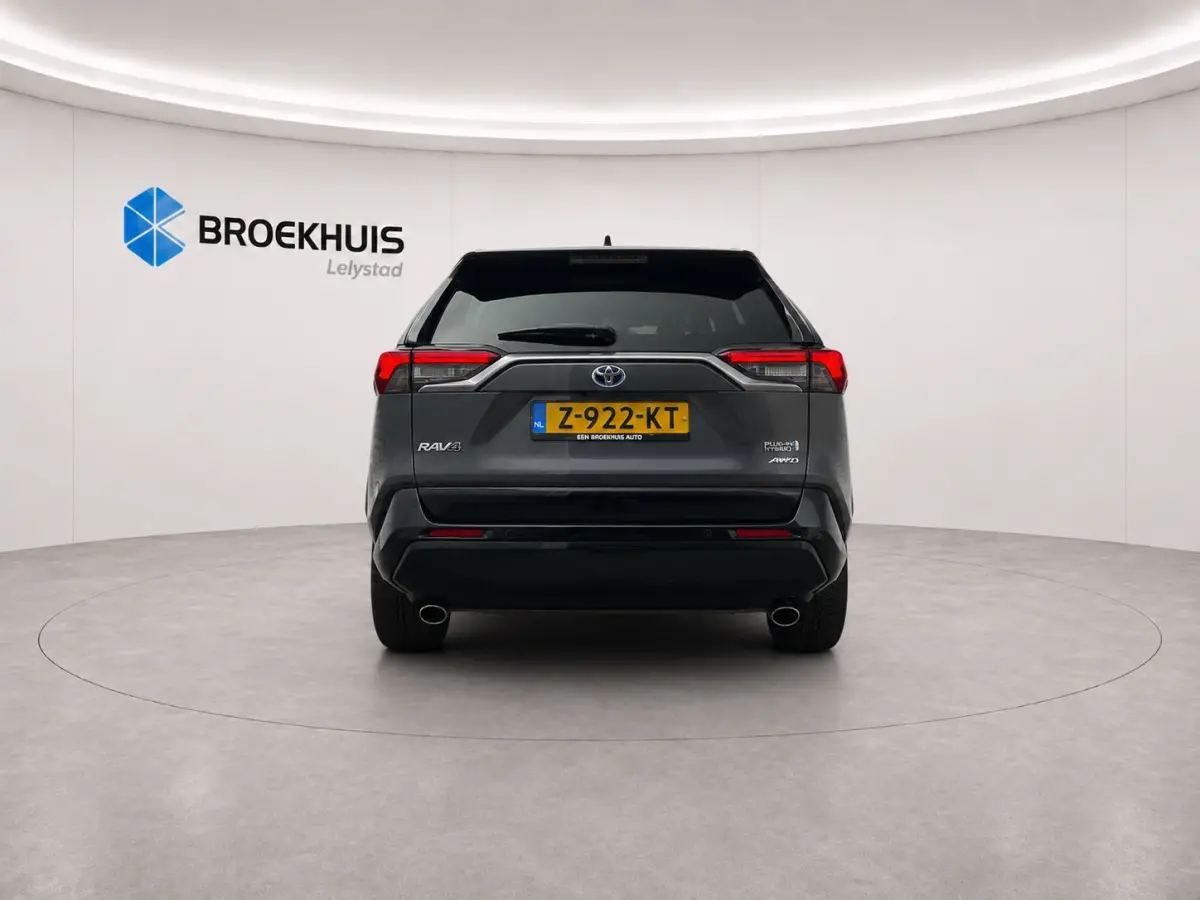 2.5 PLUG-IN HYBRID AWD 306PK GR SPORT / NAVI / CLIMA / LED / PDC / 19" LMV / CAMERA / KEYLESS / ADAPT. CRUISECONTROL / HUD / WINTERPAKKET !!