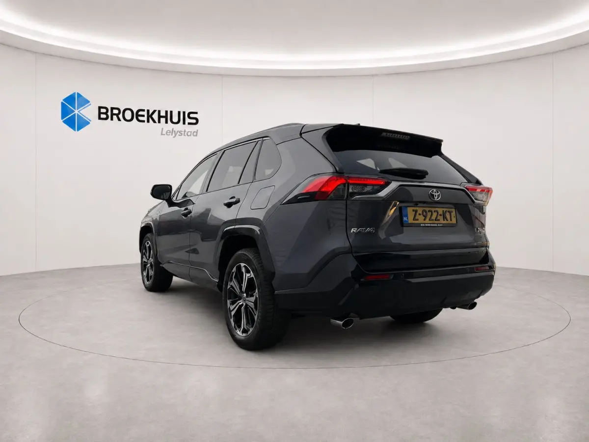 2.5 PLUG-IN HYBRID AWD 306PK GR SPORT / NAVI / CLIMA / LED / PDC / 19" LMV / CAMERA / KEYLESS / ADAPT. CRUISECONTROL / HUD / WINTERPAKKET !!