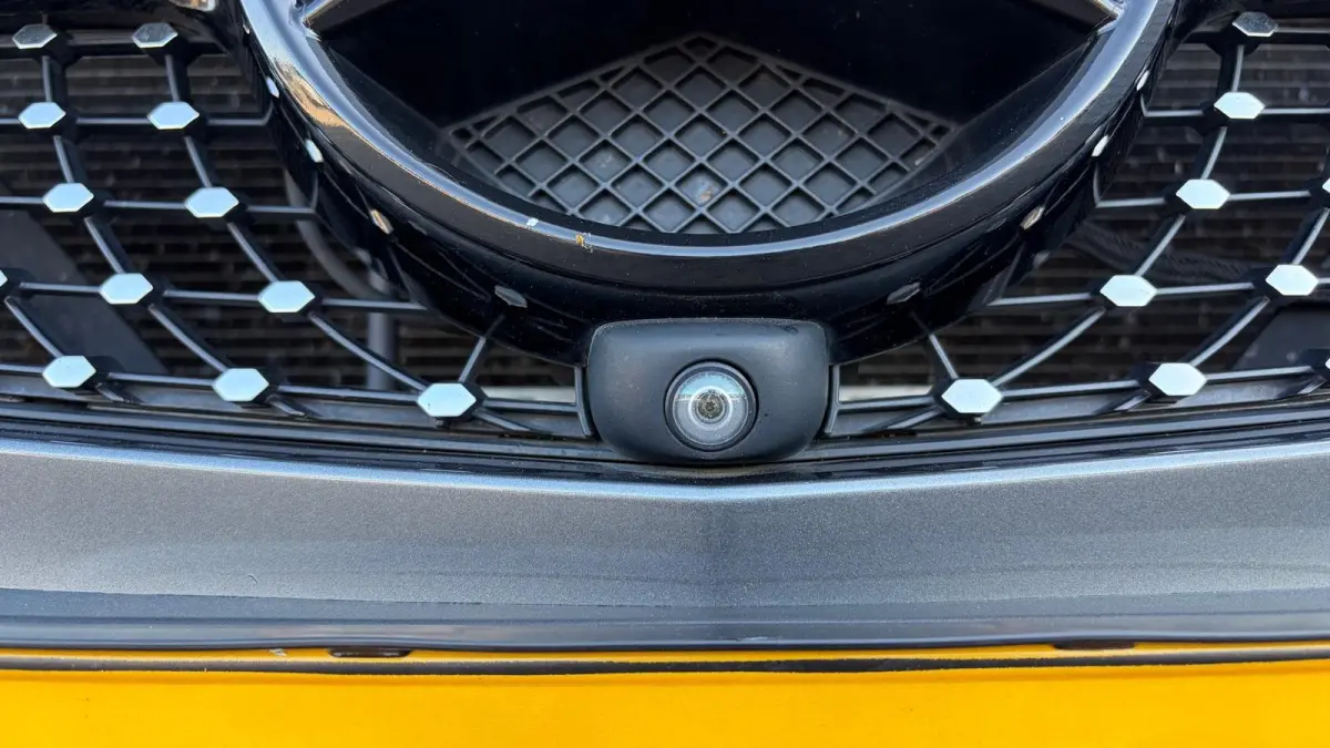 250 4MATIC PREMIUM PLUS AMG AUTOMAAT / NAVI / LEDER / CLIMA / FULL-LED / PDC / 20" LMV / CAMERA / LUCHTVERING / PANO. DAK / WEGKLAP. TREKHAAK !!