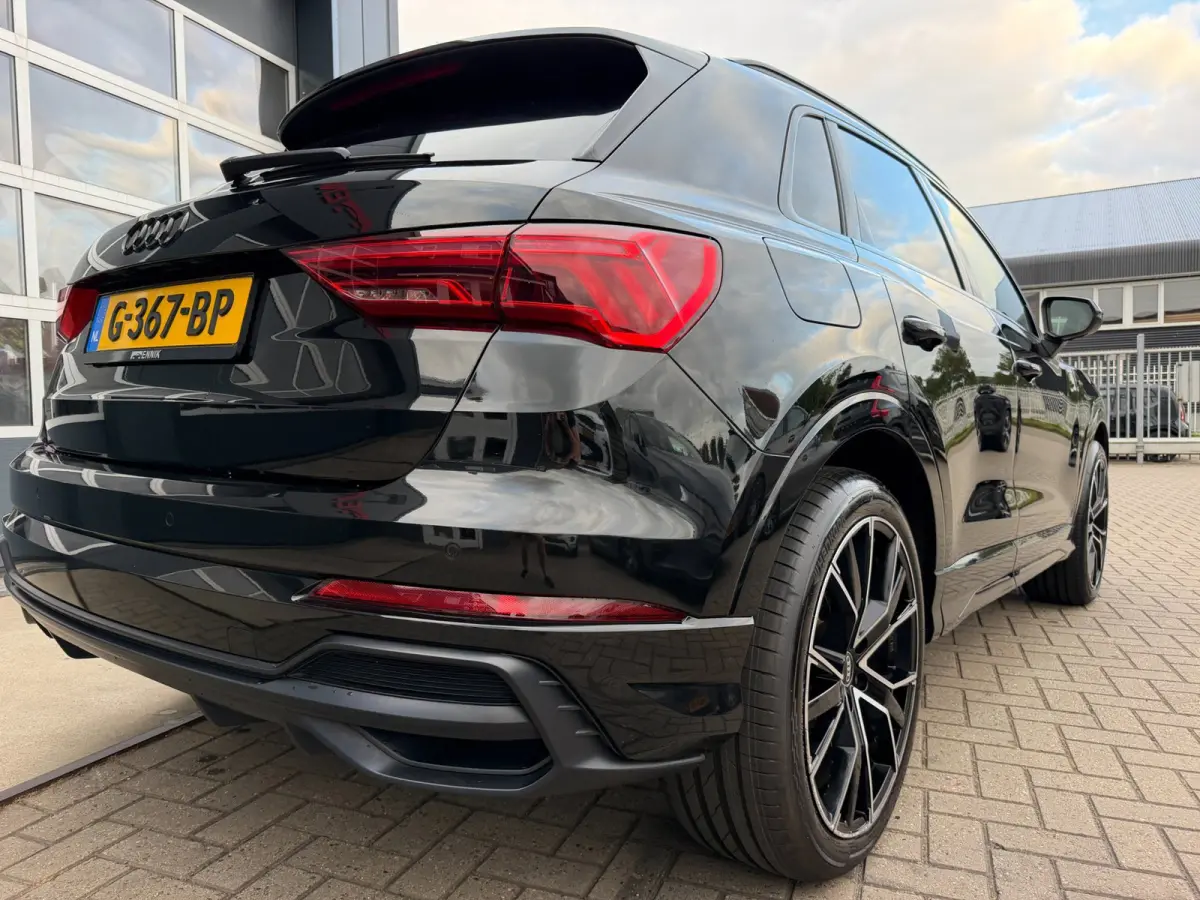 35 TFSI S Line / Pano / Sportleder / B&O / Trekhaak / Virtual / LED / Keyless.