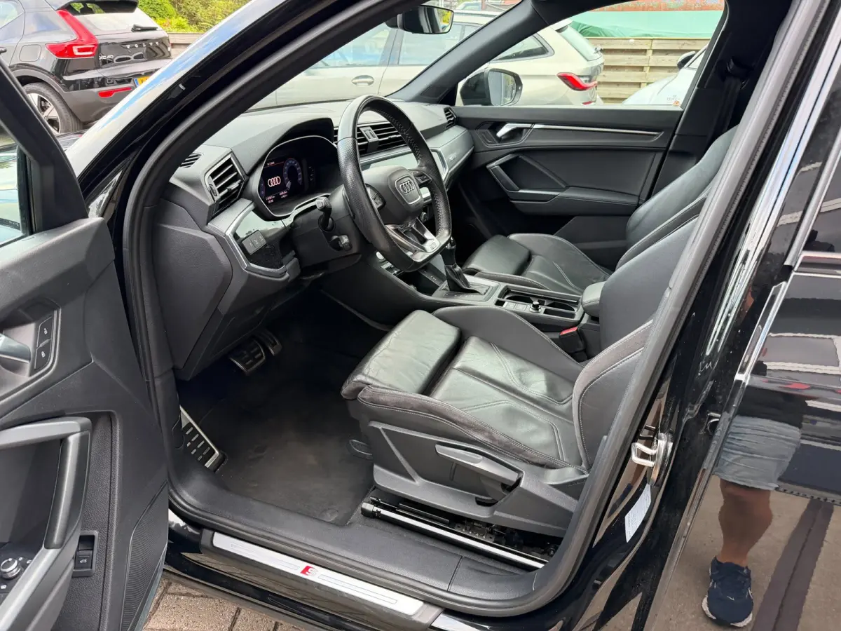 35 TFSI S Line / Pano / Sportleder / B&O / Trekhaak / Virtual / LED / Keyless.