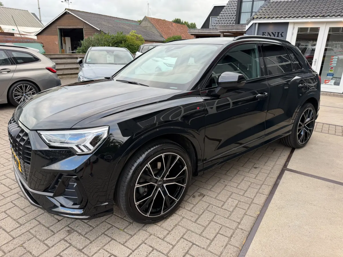 35 TFSI S Line / Pano / Sportleder / B&O / Trekhaak / Virtual / LED / Keyless.
