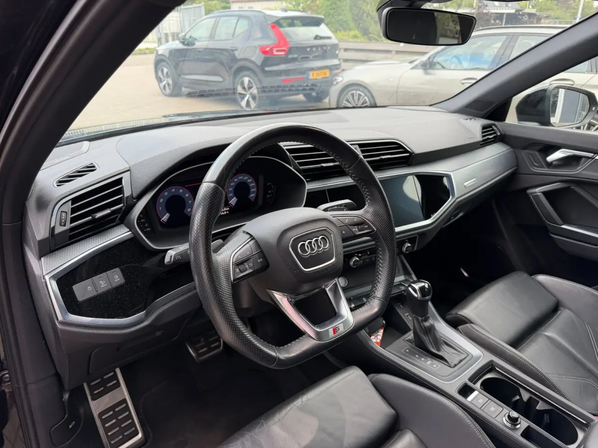 35 TFSI S Line / Pano / Sportleder / B&O / Trekhaak / Virtual / LED / Keyless.