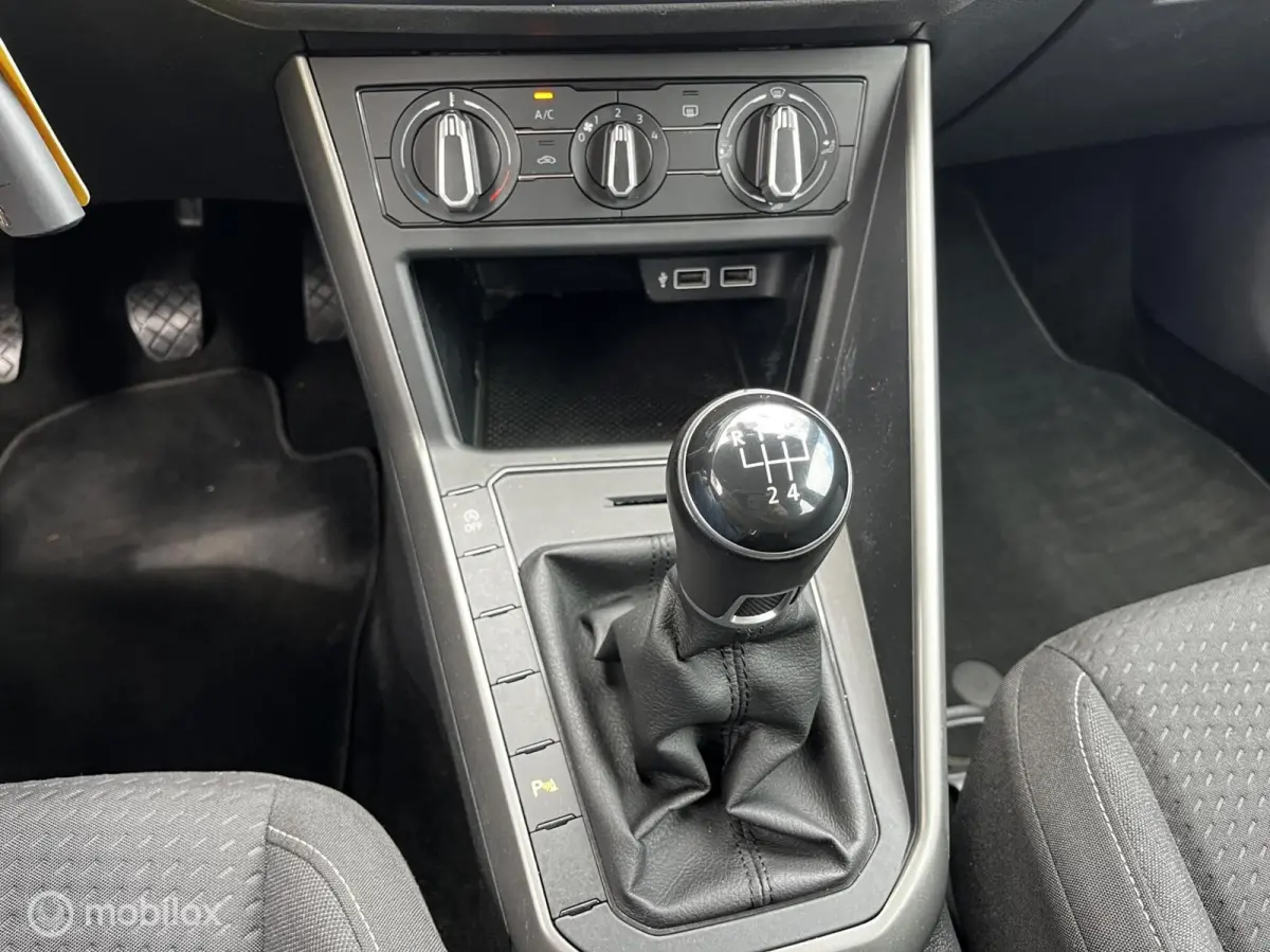 1.0i CRUISE / NAVI / PDC