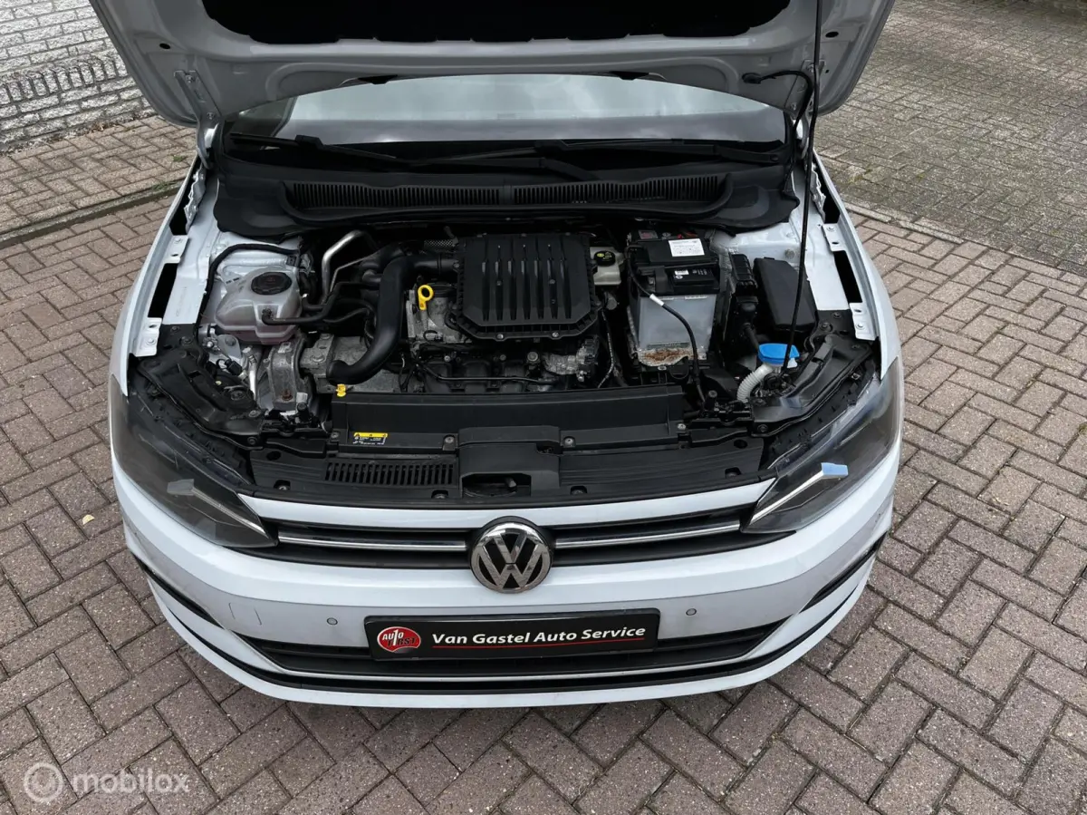 1.0i CRUISE / NAVI / PDC