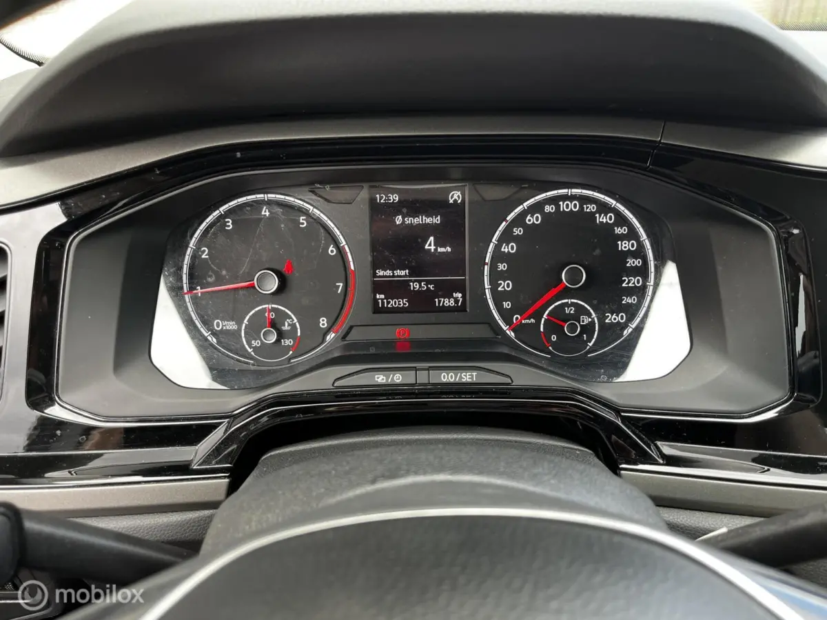 1.0i CRUISE / NAVI / PDC