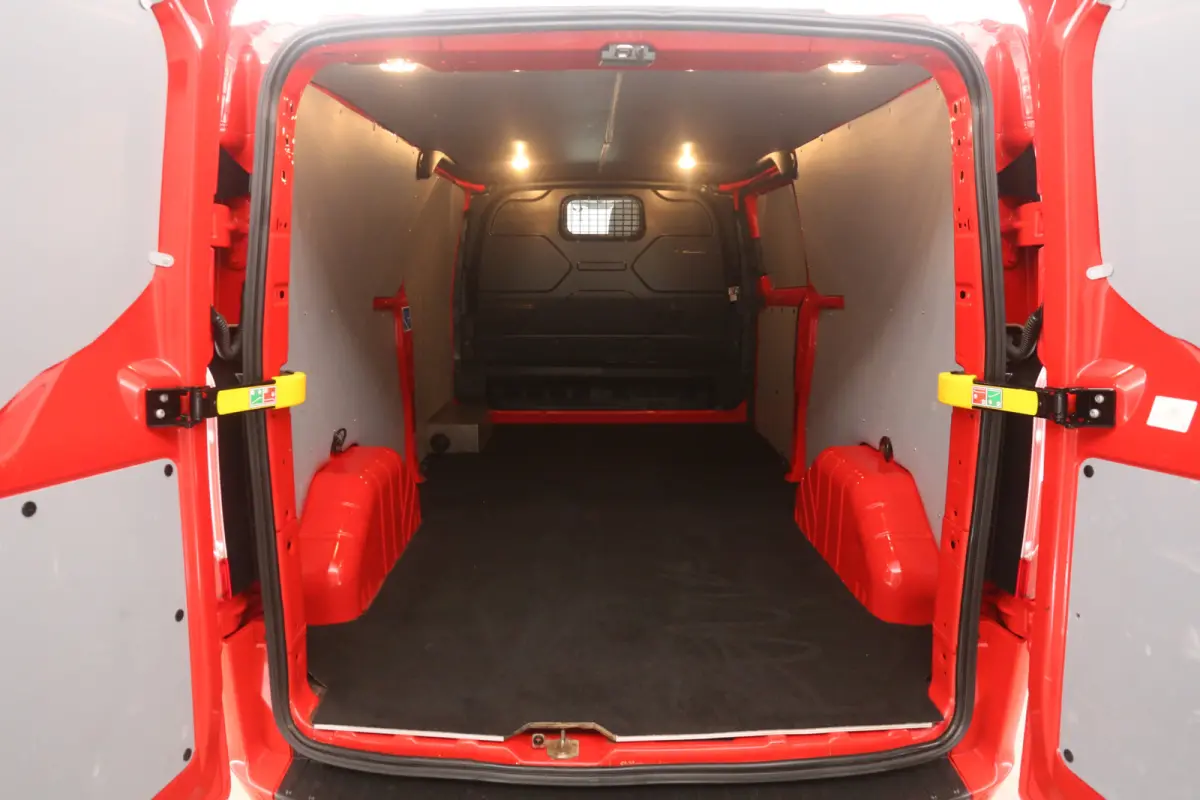 2.0 TDCI L2H1 | Automaat | Airco | Cruise | 3 Zits | Parkeersens. | Carplay