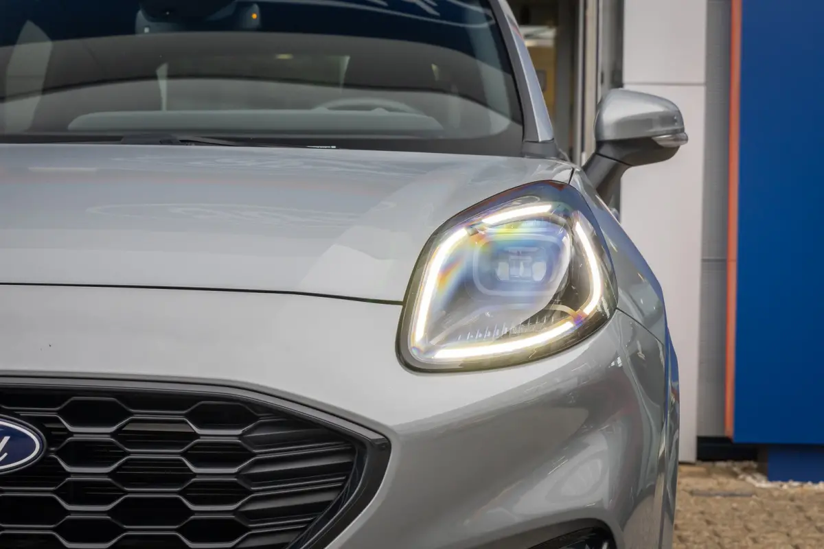 1.0 EcoBoost ST-Line Apple Carplay/Android Auto | Navigatiesysteem full map | Verwarmde voorruit | Voorstoelen verwarmd | Achteruitrijcamera | Apple Carplay/Android Auto|telefoonintegratie p