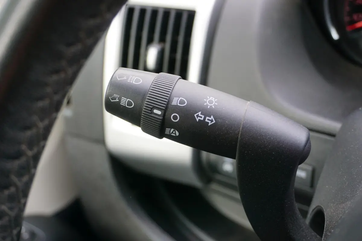 35H 2.3 MultiJet L2H2 Automaat |180 pk |Metallic |1e eigenaar |Topstaat |Camera |Cruise |Navi |Climate control |BPM vrij |EURO6D |Meegespoten voorbumper |LED dagrijverlichting