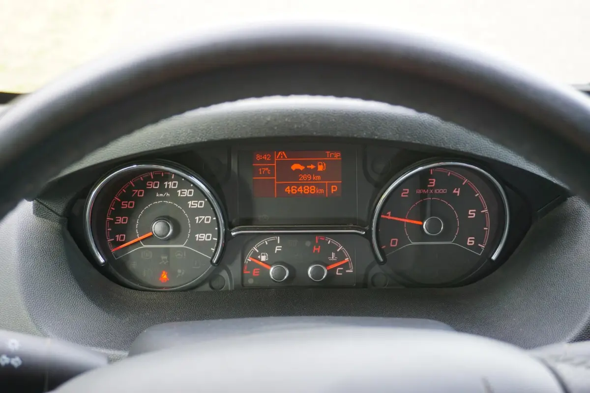 35H 2.3 MultiJet L2H2 Automaat |180 pk |Metallic |1e eigenaar |Topstaat |Camera |Cruise |Navi |Climate control |BPM vrij |EURO6D |Meegespoten voorbumper |LED dagrijverlichting