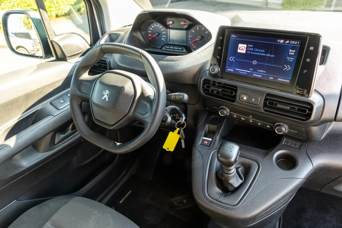 1.2 PureTech 110 PK Premium Airco I Cruise I CarPlay I Android I Parkeersensoren I NAP