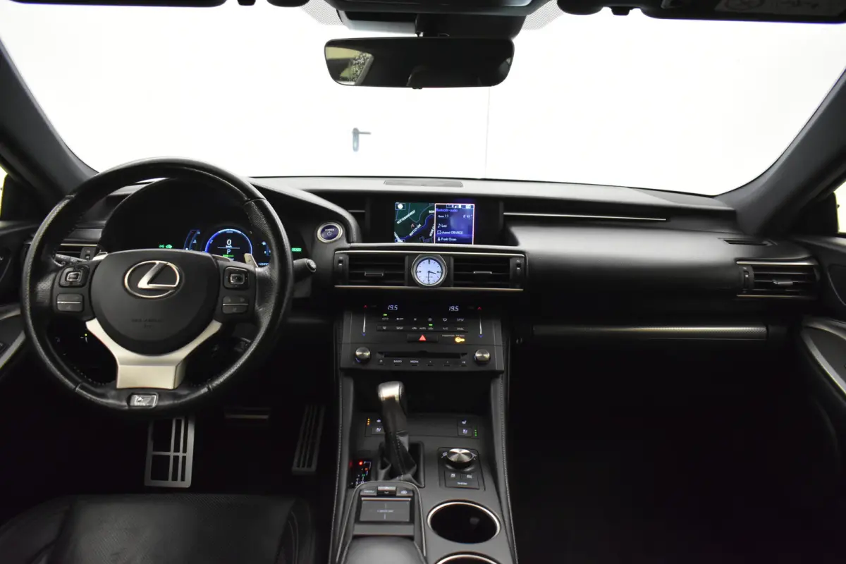 300h F SPORT 10 jaar Lexus garantie | Dodehoek | Keyless | Stoel vent.