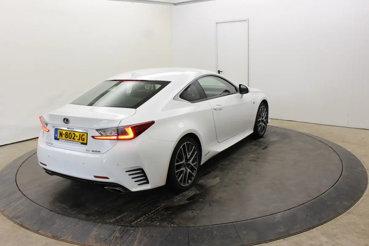300h F SPORT 10 jaar Lexus garantie | Dodehoek | Keyless | Stoel vent.