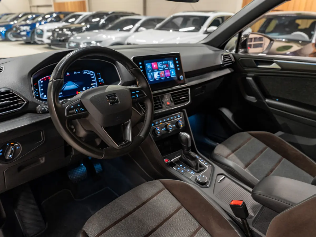 1.5 TSI 150PK Style, Virtual Cockpit, Apple Carplay, Android Auto, Camera, ACC, Navi, Clima, 19" Velgen, Voll Led