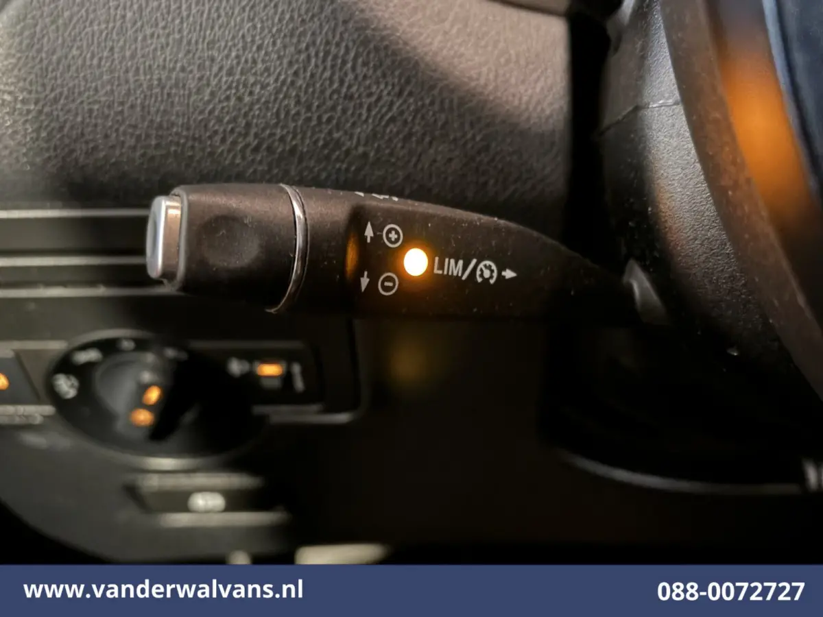116 CDI 164pk L2H1 Euro6 Airco | 3-Zits | Camera | Navigatie | Cruisecontrol | Stoelverwarming Bijrijdersbank, Achterklep
