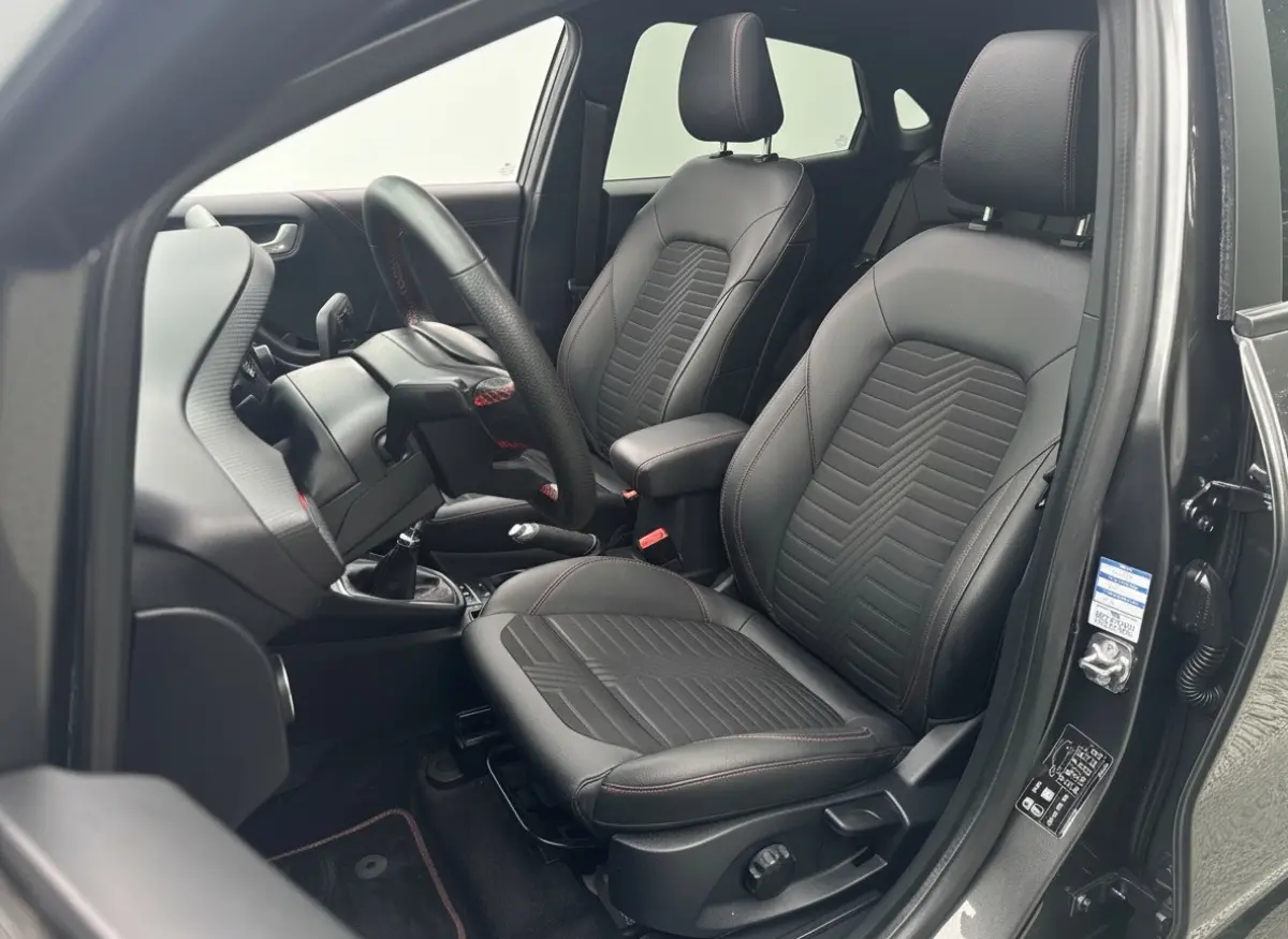 EcoBoost 125PK [MHEV] ST-LINE X B&O/PANORAMA/TREKHAAK