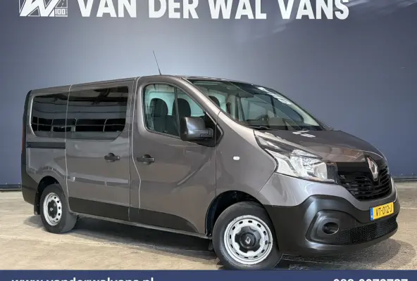 1.6 dCi L1H1 Airco | Cruisecontrol | Trekhaak | Parkeersensoren Bijrijdersbank