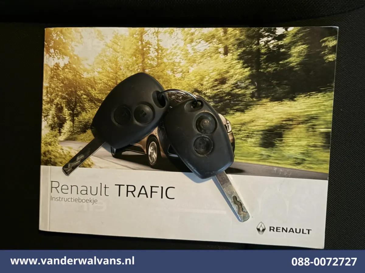 1.6 dCi L1H1 Airco | Cruisecontrol | Trekhaak | Parkeersensoren Bijrijdersbank
