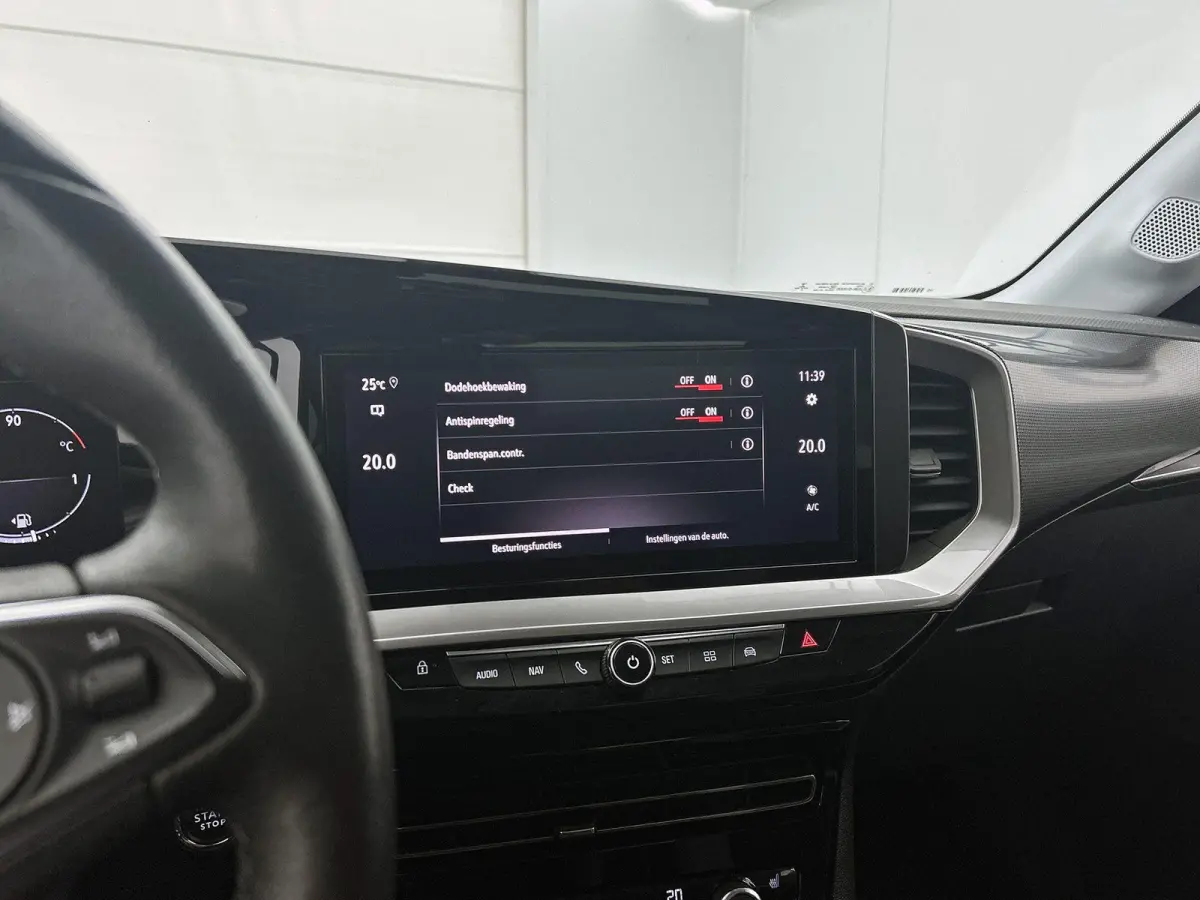 1.2 Turbo Elegance | Camera | Apple Carplay/Android Auto | Cruise Control | Stoel/Stuurverwarming | Dodehoek detectie | Navigatie