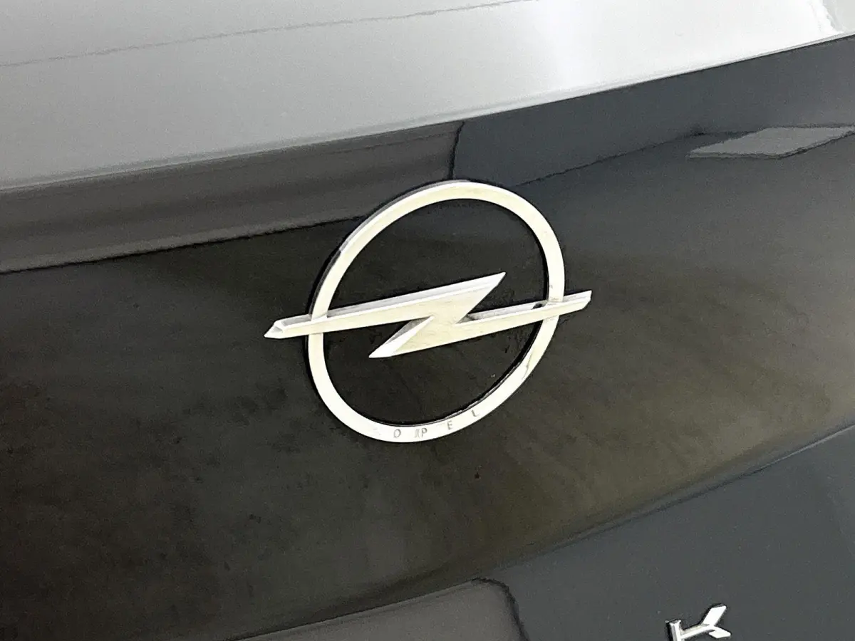 1.2 Turbo Elegance | Camera | Apple Carplay/Android Auto | Cruise Control | Stoel/Stuurverwarming | Dodehoek detectie | Navigatie