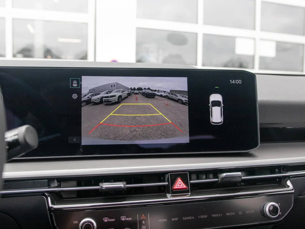 1.6 GDi Hybrid DynamicPlusLine | Snel leverbaar | Nieuw model | Navi. | Clima. | Adapt. Crusie. | Dodehoekassistentie | Panodak | Stoel&Stuur Verwarming | Parkeersensoren