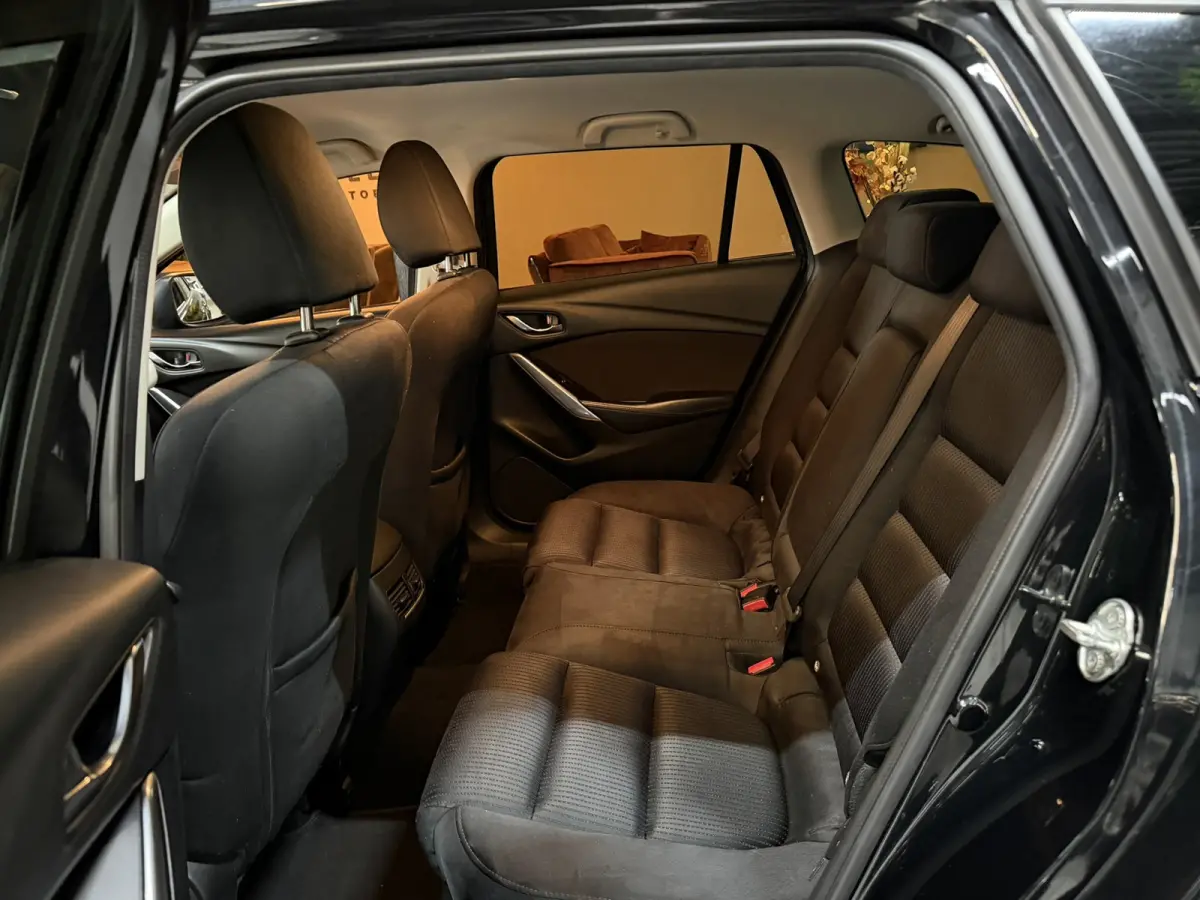 2.0 SkyActiv-G 165 Skylease+|Keyless|StoelVW|Navi|Cruise|PDC|LED|17" Velgen|Rijklaar