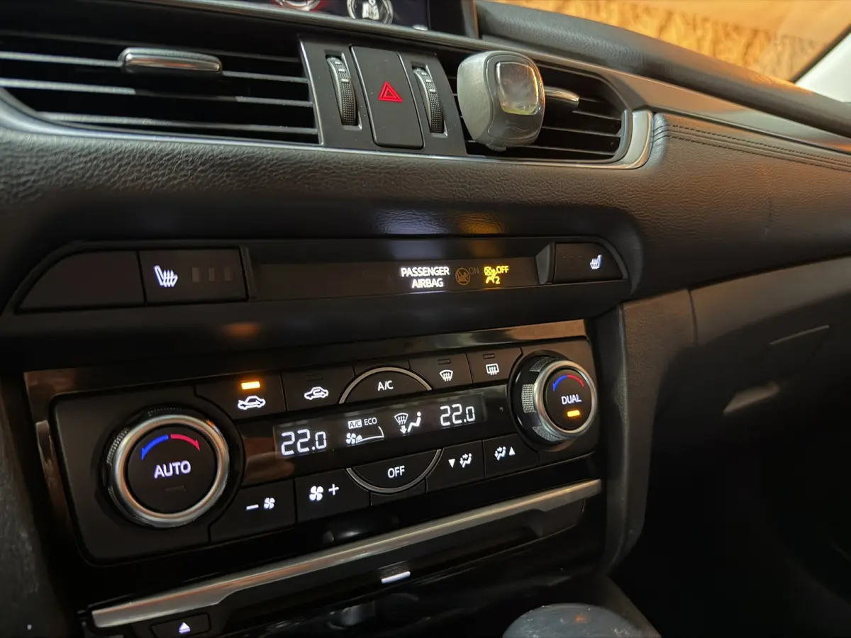 2.0 SkyActiv-G 165 Skylease+|Keyless|StoelVW|Navi|Cruise|PDC|LED|17" Velgen|Rijklaar