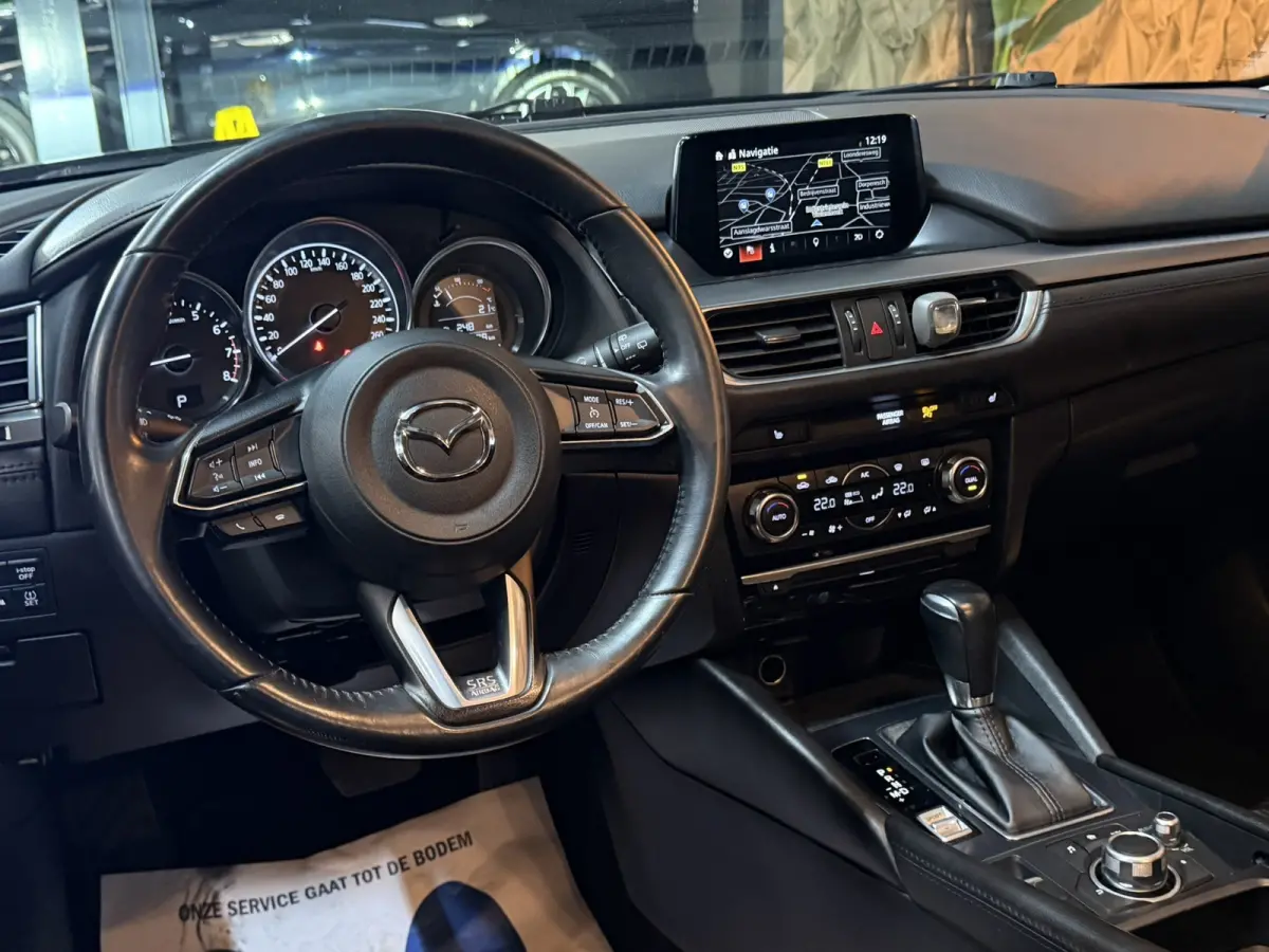 2.0 SkyActiv-G 165 Skylease+|Keyless|StoelVW|Navi|Cruise|PDC|LED|17" Velgen|Rijklaar