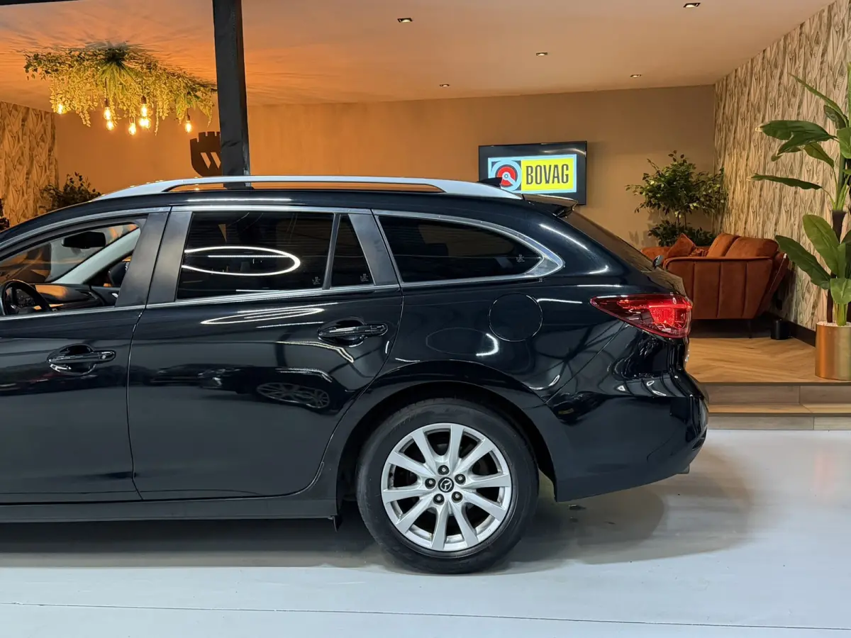 2.0 SkyActiv-G 165 Skylease+|Keyless|StoelVW|Navi|Cruise|PDC|LED|17" Velgen|Rijklaar