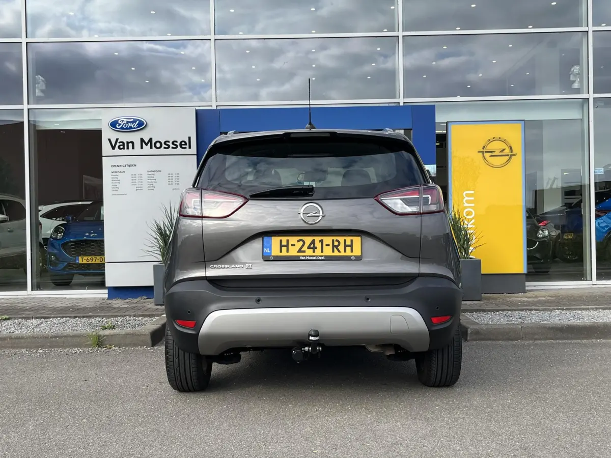 1.2 Turbo Innovation | Automaat | Climate Control | Cruise Control | Trekhaak | Parkeersensoren Achter | Navigatie | Apple Carplay/ Android Auto |