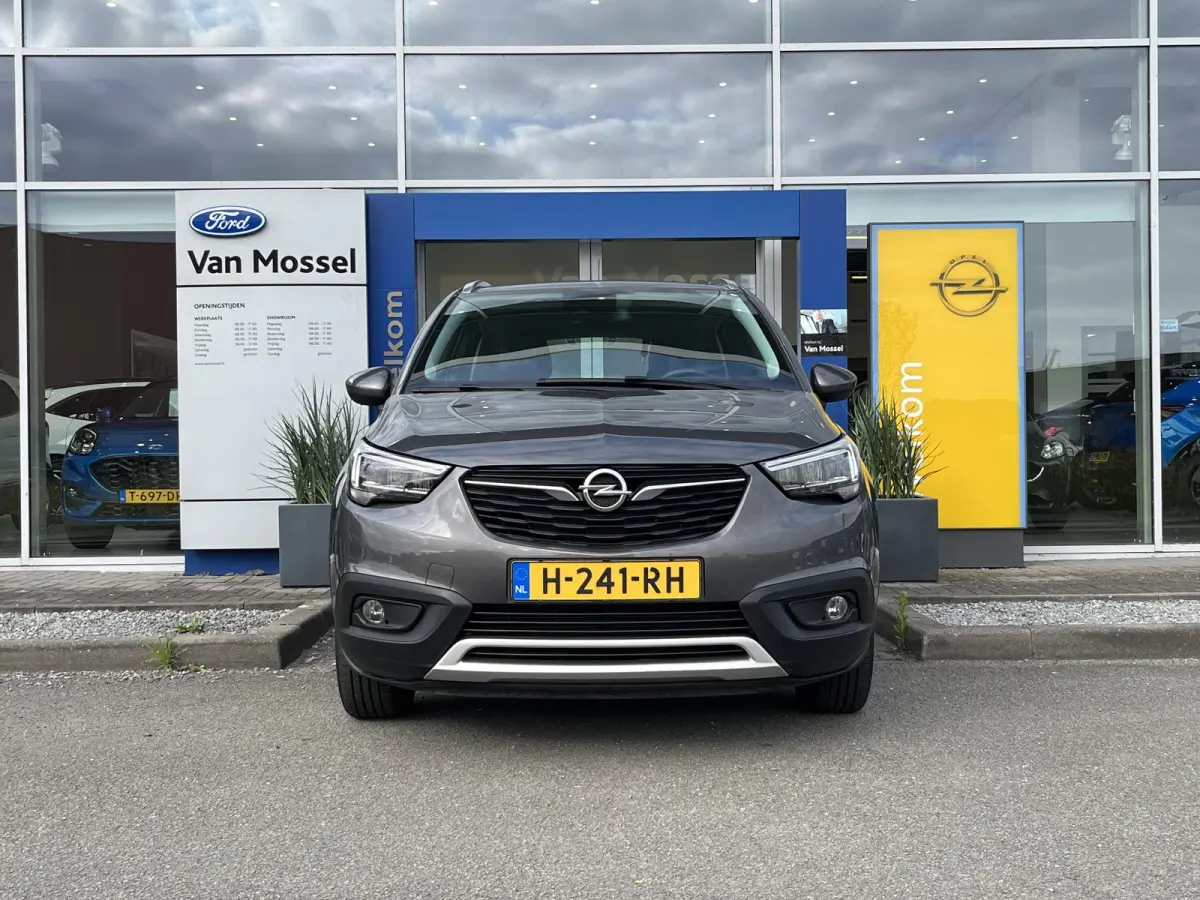 1.2 Turbo Innovation | Automaat | Climate Control | Cruise Control | Trekhaak | Parkeersensoren Achter | Navigatie | Apple Carplay/ Android Auto |