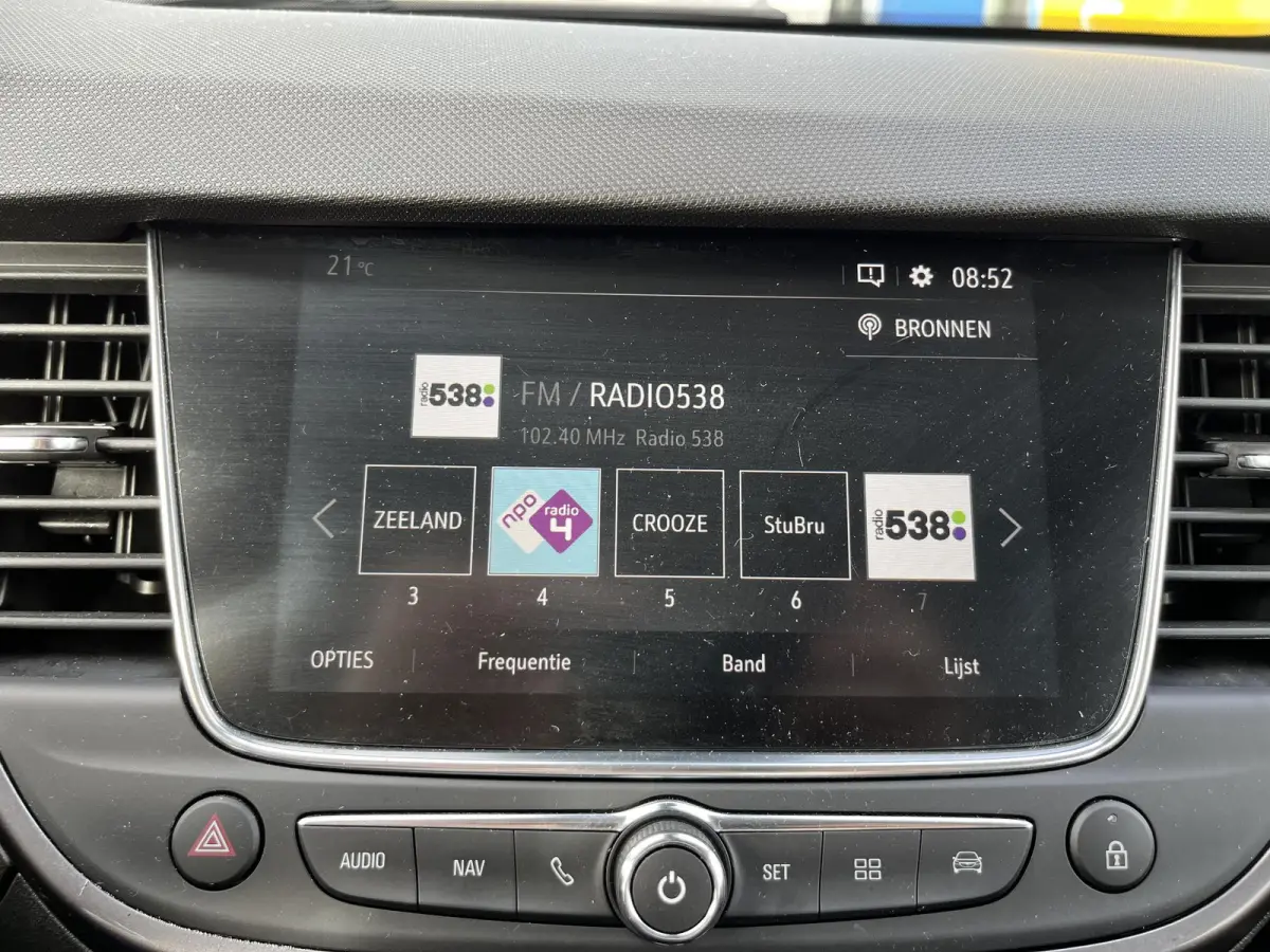 1.2 Turbo Innovation | Automaat | Climate Control | Cruise Control | Trekhaak | Parkeersensoren Achter | Navigatie | Apple Carplay/ Android Auto |