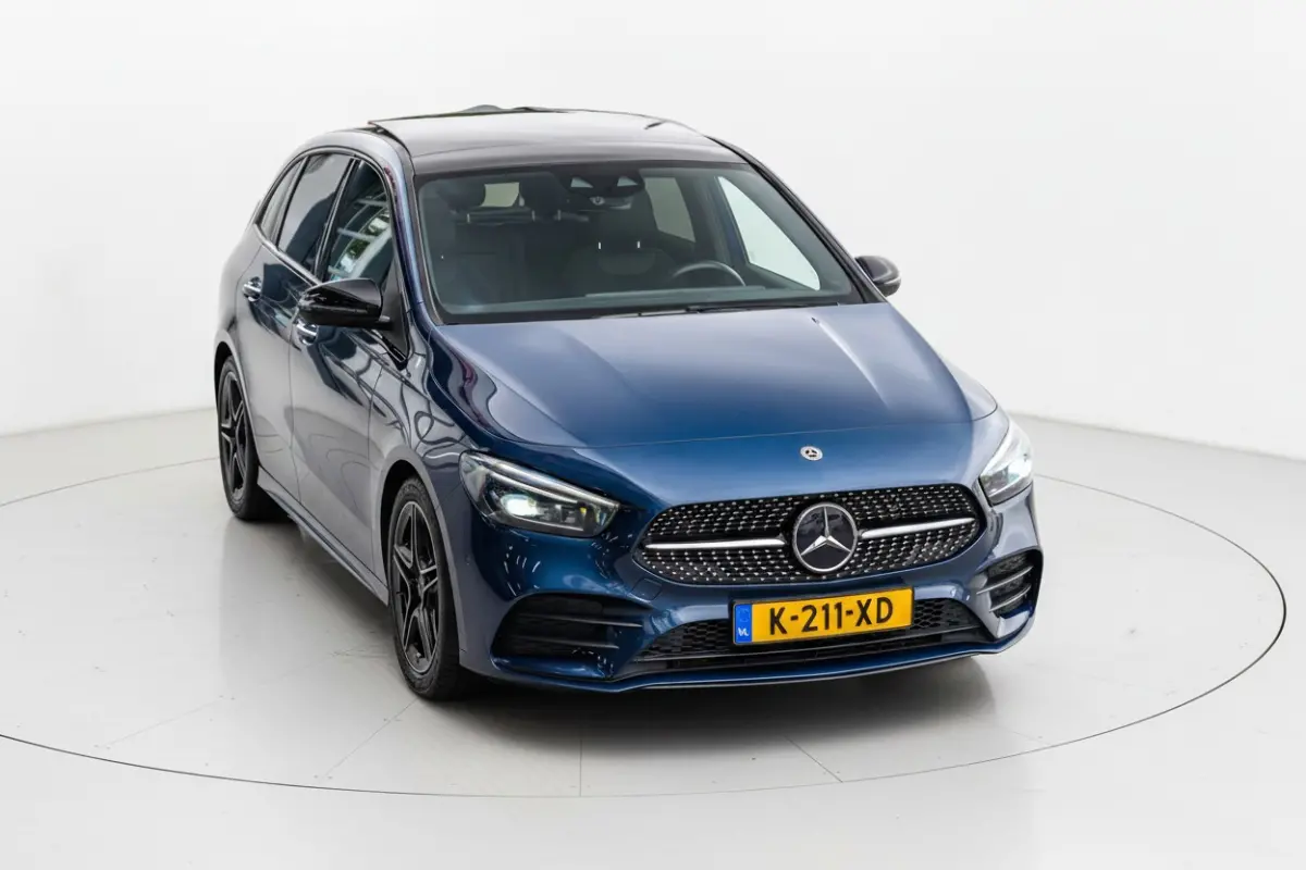 180 Business Solution AMG Pano/Sfeer/Camera/Memory