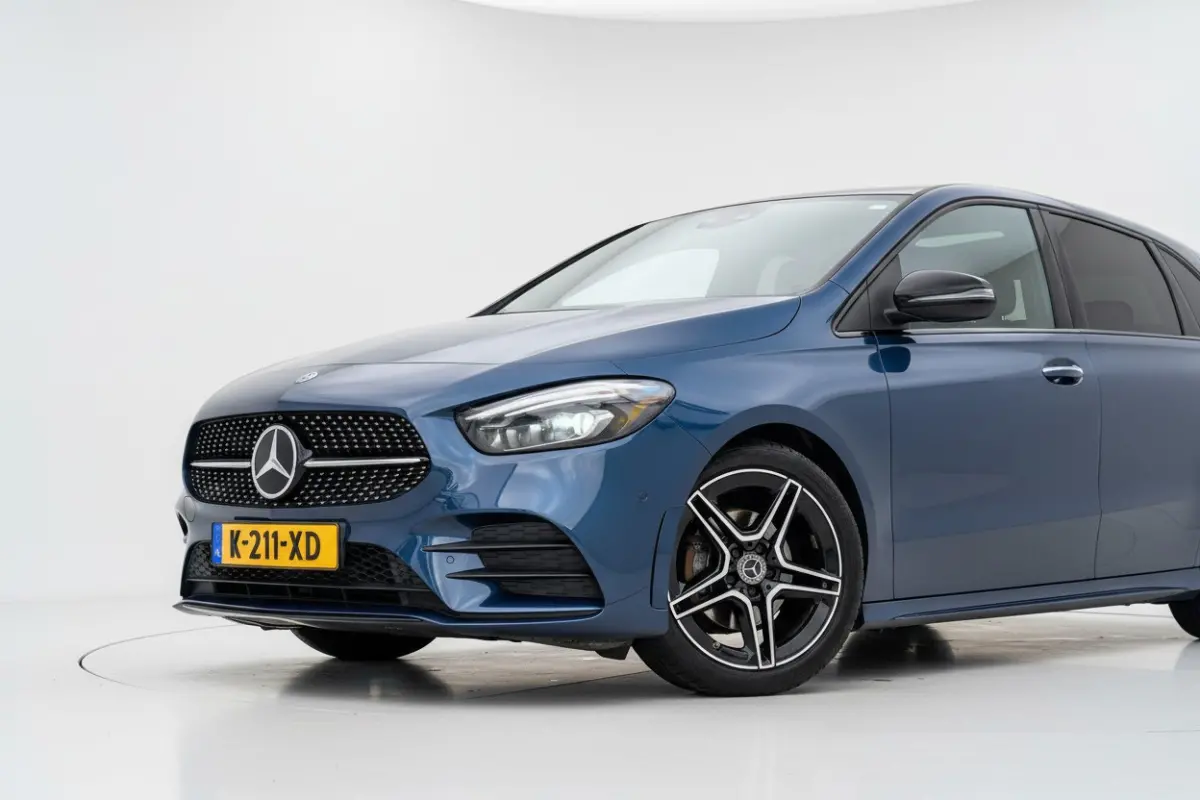 180 Business Solution AMG Pano/Sfeer/Camera/Memory