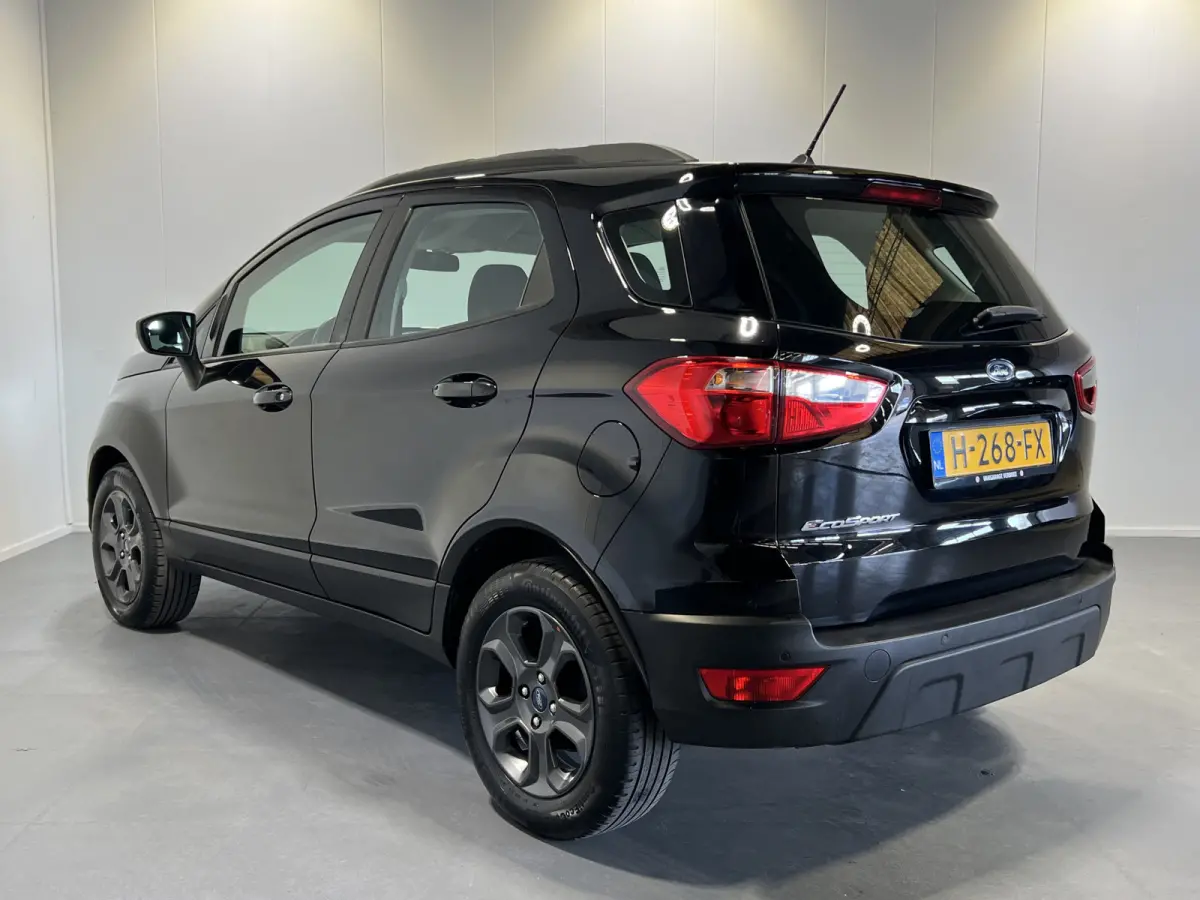 1.0 EcoBoost Trend Ultimate | Navigatie/Android/Apple Carplay | LM Velgen 16" | Cruise Control | PDC Achter | Airco |
