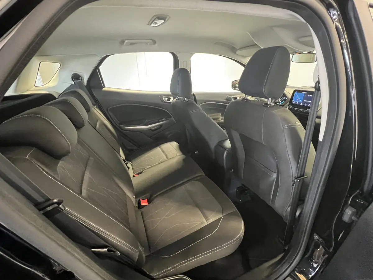 1.0 EcoBoost Trend Ultimate | Navigatie/Android/Apple Carplay | LM Velgen 16" | Cruise Control | PDC Achter | Airco |