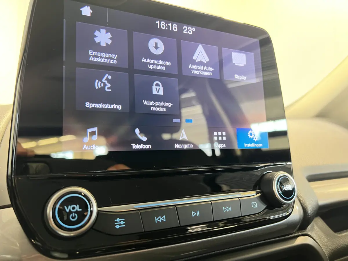 1.0 EcoBoost Trend Ultimate | Navigatie/Android/Apple Carplay | LM Velgen 16" | Cruise Control | PDC Achter | Airco |