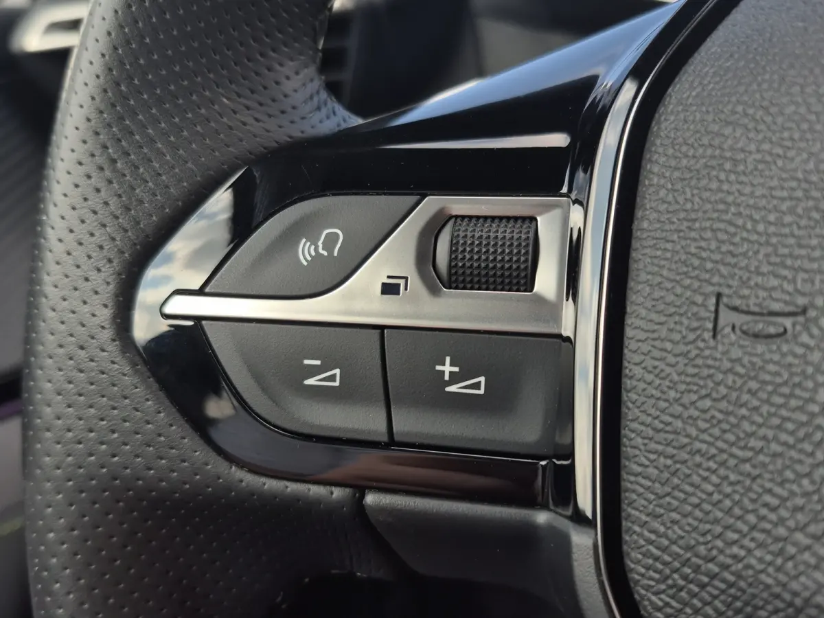 EV GT 54 kWh 3 fase | Camera | Adaptive CC | Full LED | Keyless | Full map navigatie | Carplay/android auto |